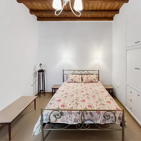 Katharsis Palace 15th Century Art At Naxos Old Town I *