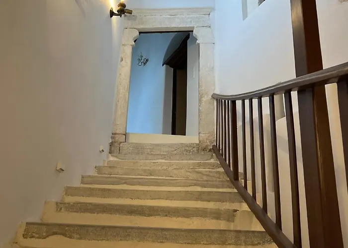 Apartman Katharsis - 15th C Venetian Palace - Naxos Old Town I Naxos City