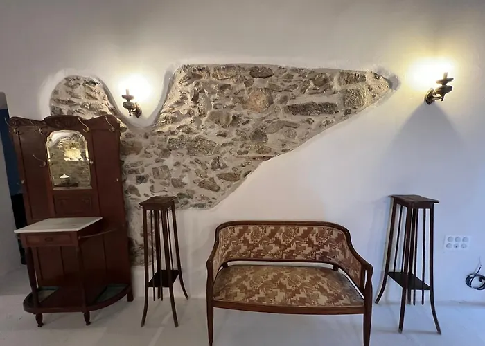 Apartman Katharsis - 15th C Venetian Palace - Naxos Old Town I