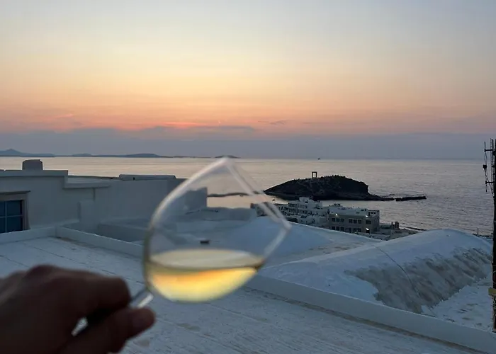 Apartman Katharsis - 15th C Venetian Palace - Naxos Old Town I *